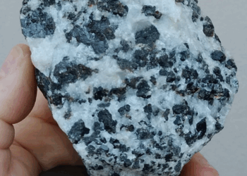 Unifor-MG apresentará exposição sobre a importância estratégica dos elementos terras raras