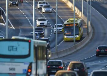 Governo federal recebe sugestões para levar internet a rodovias