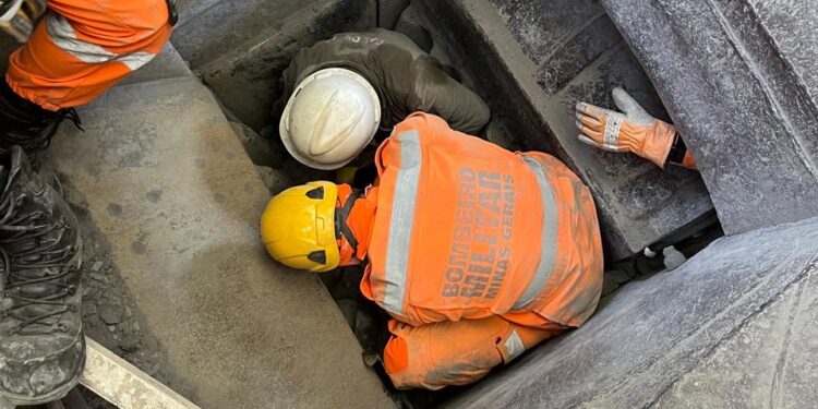 Trabalhador é soterrado por pedras em indústria de Córrego Fundo