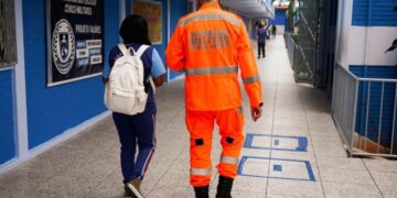 Tribunal de Contas do Estado confirma suspensão de escolas cívico-militares em Minas