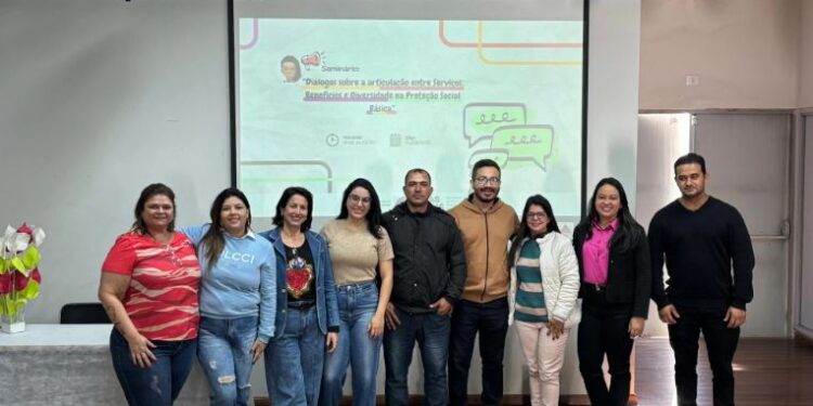 Prefeitura de Formiga participa de Seminário Estadual sobre Proteção Social Básica da Assistência Social