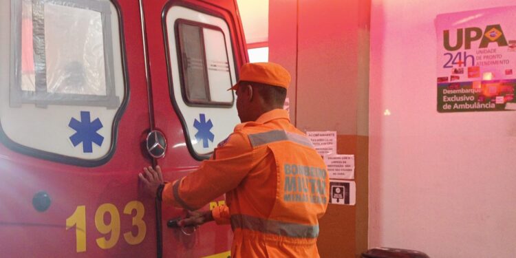 Após ingerir álcool, homem de 59 anos sofre queda em comércio de Formiga