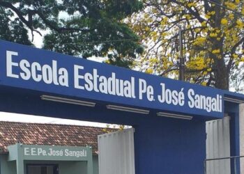 Escola de Córrego Fundo realiza simulado do SAEB para alunos do 9º ano