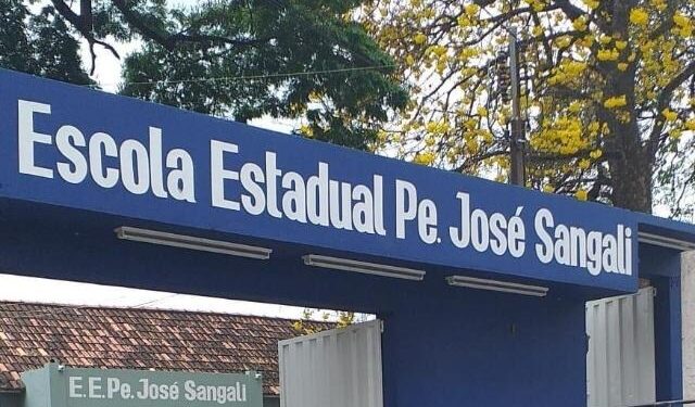 Escola de Córrego Fundo realiza simulado do SAEB para alunos do 9º ano