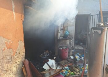 Formiga: fogo destrói cozinha externa em residência no bairro Nossa Senhora do Rosário