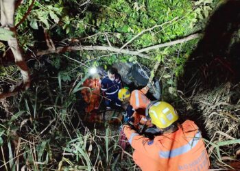 Capotamento é registrado na MG-050 em Formiga durante a madrugada desta segunda-feira