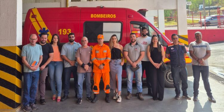 Corpo de Bombeiros ministra palestra sobre segurança em eventos temporários em Formiga