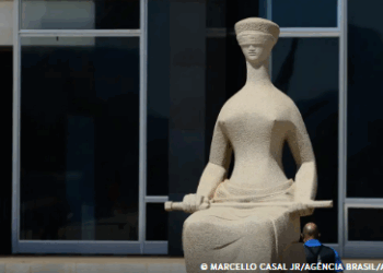 Maioria do STF vota a favor da União em disputa previdenciária