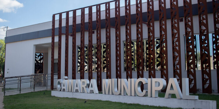 Câmara de Córrego Fundo oferece serviços jurídicos gratuitos à população