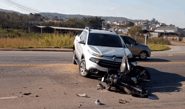 Motorista tem mal súbito ao volante e causa grave acidente na MG-431