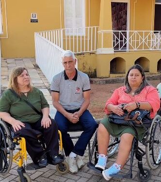 Gabinete do prefeito de Formiga passa a funcionar na Casa do Engenheiro