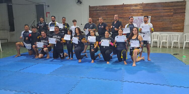 Graduação de Muay Thai é realizada em Córrego Fundo