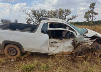 Homem morre após acidente entre duas caminhonetes na BR-354