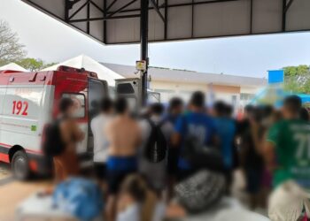 Menino de 3 anos é socorrido em estado grave após se afogar em piscina de clube em Divinópolis