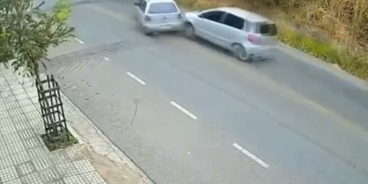 Ex-detento é perseguido e morto a tiros após sair de audiência no Fórum de Divinópolis