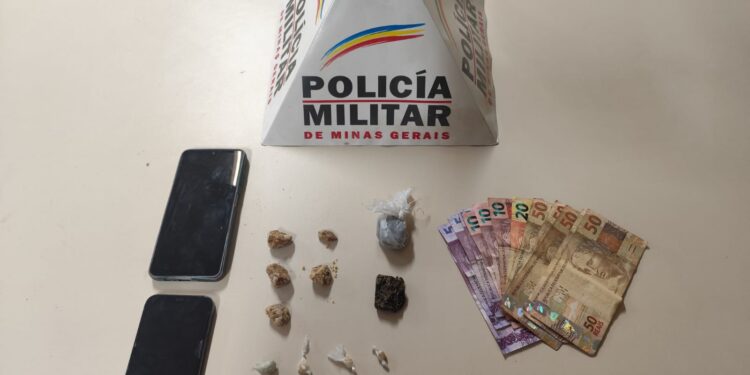 Homem é preso por tráfico de drogas durante operação policial no bairro Mangabeiras em Formiga