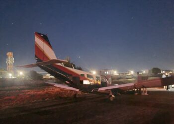 Pouso de emergência mobiliza Corpo de Bombeiros no Aeroporto de Pará de Minas