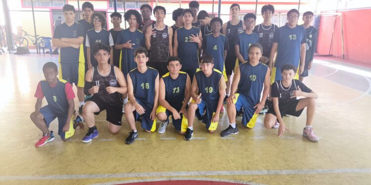 Categorias de base da ABF recebem Bom Despacho para amistosos de basquete em Formiga