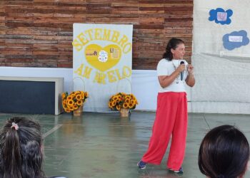 Córrego Fundo: Grupo Viva Mulher participa de aula prática de Sahaja Yoga