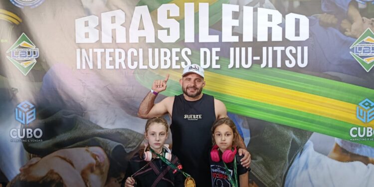 Atletas mirins do Tatame do Bem conquistam título inédito no Campeonato Brasileiro de Jiu-Jítsu