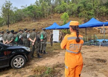 Formiga: bombeiros oferecem apoio preventivo durante instrução de tiro do TG 04-030