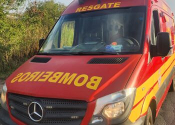 Homem sofre convulsão após queda de moto na MG-050 em Formiga