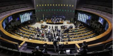 PL que isenta IR até R$ 5 mil será votado na próxima quarta-feira