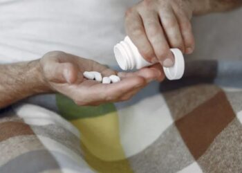 Paracetamol não causa autismo, reafirma Ministério da Saúde