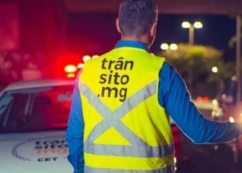 Motoristas poderão regularizar veículos via Pix durante blitz e evitar custos com guincho e pátio