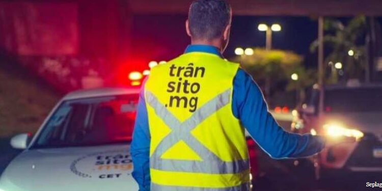 Motoristas poderão regularizar veículos via Pix durante blitz e evitar custos com guincho e pátio