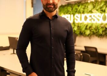 Certifica recebe Prêmio Mérito Lojista em reconhecimento à excelência empresarial