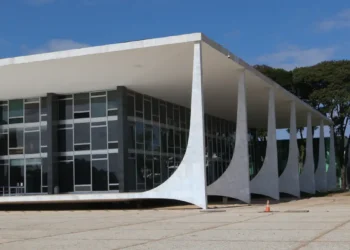 STF forma maioria contra atuação de enfermeiros em aborto legal