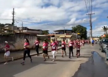 Corrida da Mulher reúne mais de 300 participantes em celebração à saúde feminina