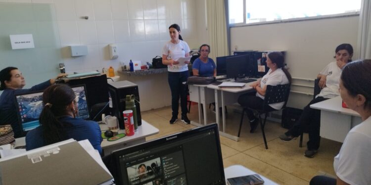 Córrego Fundo: UAPS Padre Dionísio promove ação sobre Setembro Amarelo