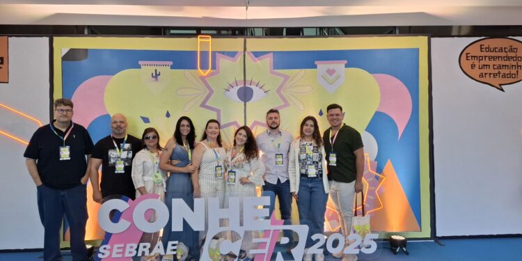 Professora de Formiga destaca experiência enriquecedora em evento educacional