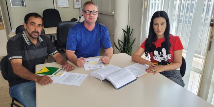 Câmara Municipal de Formiga instala Comissão Especial de Educação para apurar caso de agressão em escola municipal