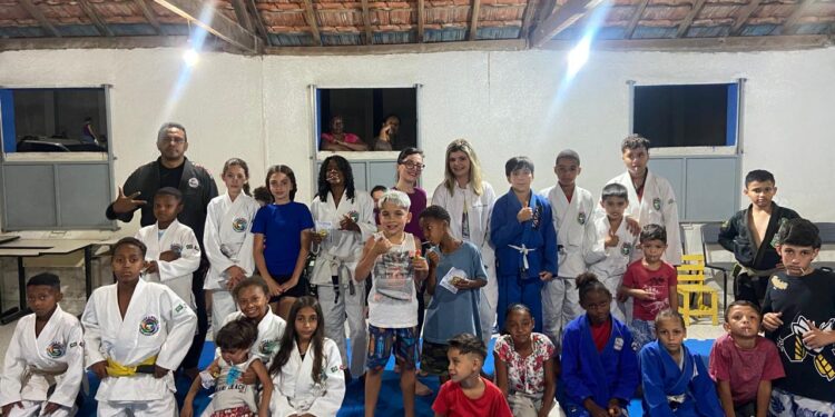 Tatame do Bem recebe palestra com tema “Corpo e mente fortes: o estudo e o movimento transformam vidas”