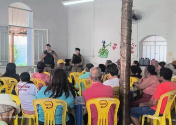 Formiga: palestra educativa é realizada pela Polícia Militar no Centro de Convivência do Idoso