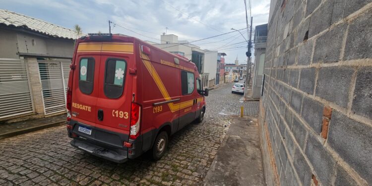 Acidente envolvendo motocicleta é registrado no bairro Sagrado Coração de Jesus em Formiga