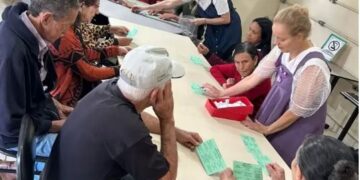 Centro de Convivência da Pessoa Idosa participa de atividade especial na Biblioteca Pública de Formiga