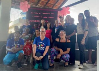 Prefeitura de Formiga realiza ação alusiva ao Outubro Rosa no CRAS I