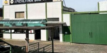 Apicultura Boa Vista é agraciada com o Prêmio Mérito Lojista 2025