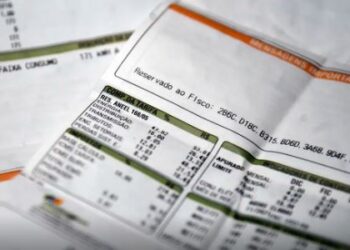 Aneel mantém bandeira vermelha 1 na conta de luz em novembro