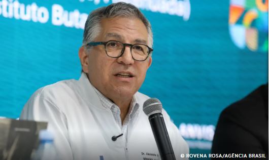 Anvisa aprova registro de vacina 100% nacional contra dengue; primeira em dose única do mundo