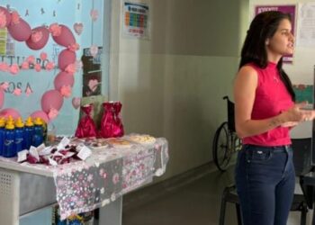 Alunos de Enfermagem do Unifor-MG realizam ação na UBS Souza e Silva