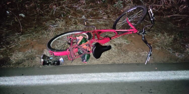 Ciclista morre em colisão com caminhonete na LMG-818, em Pará de Minas