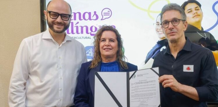 Governo de Minas lança Minas Bilíngue, projeto que promove o ensino de línguas e intercultural na rede pública