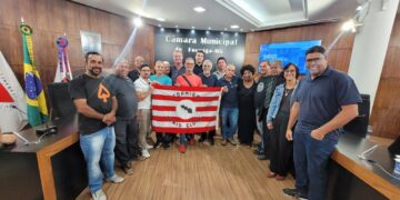 Audiência pública na Câmara de Formiga discute futuro da Praça de Esportes e preservação do Formiga Tênis Clube