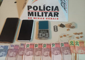 Formiga: Polícia Militar prende jovem e apreende menor suspeitos de tráfico de drogas no Rosário