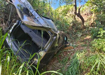 Capotamento na MG-164,  em Itapecerica, deixa vítima fatal